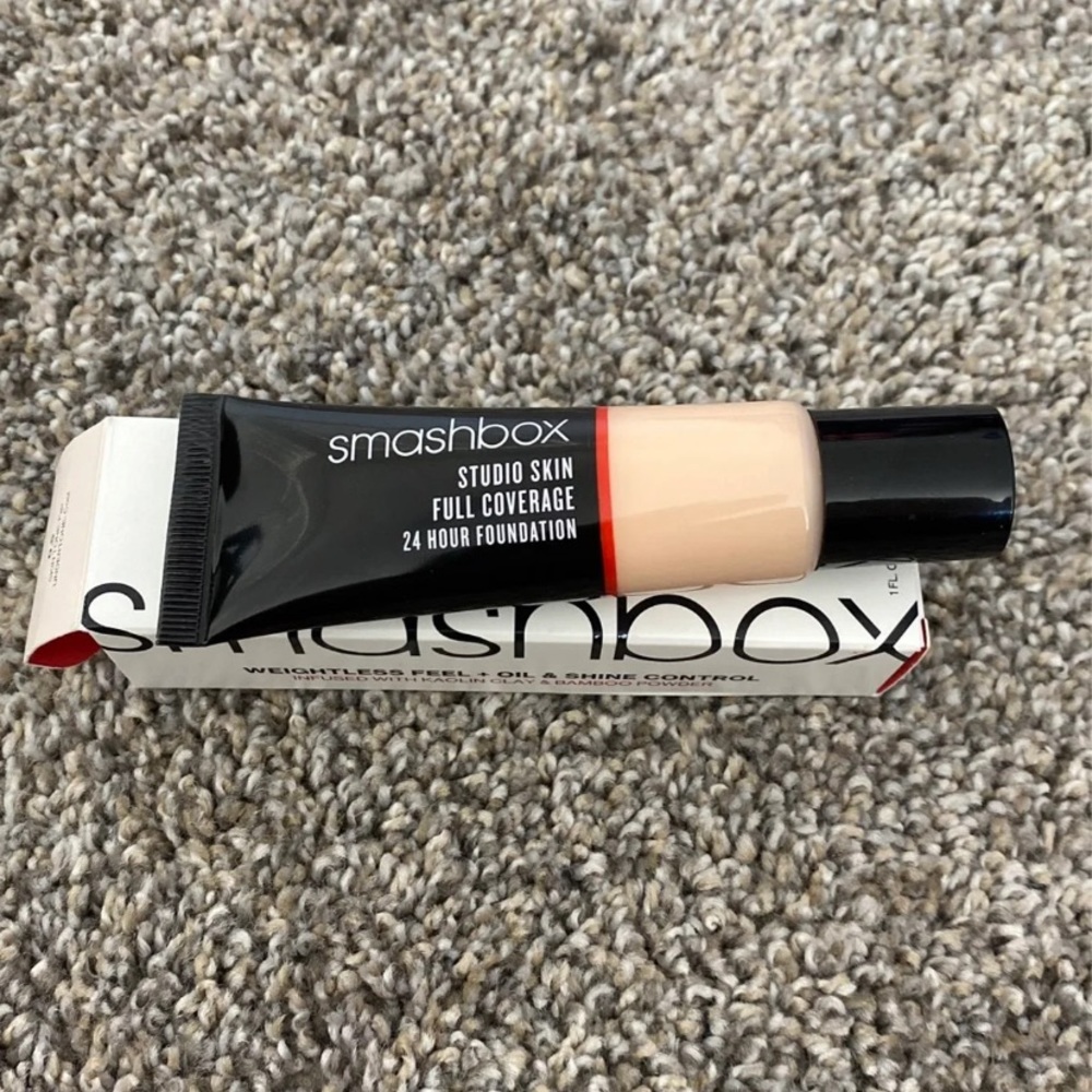 Smashbox Studio Skin Foundation